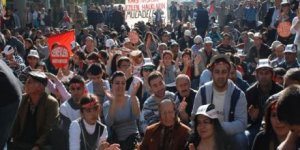 'Zorunlu din dersi' için eylemdeler