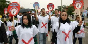 Maraş Halkı Yana Yana Kül Olur