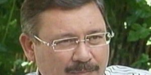 Gökçek Dikmen Vadisi'ndeki Cemevi'ni hedef gösterdi