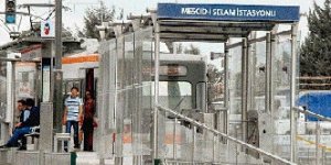 AKP'den tarikat reklamı