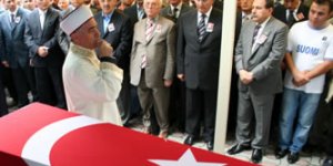 Genelkurmay: Sünni töreni, Alevi aile istedi