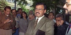 Alevi krizinde Şendiller'den geri adım