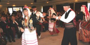 Alevi Kadınların etkinlikleri sürüyor...