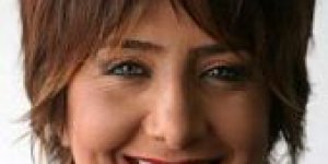 Hangi siyasetçi Alevilerin korkusundan salona giremedi?