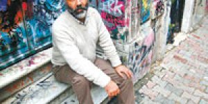 Alevilerin sorunu hükümetle değil 'rejimle'