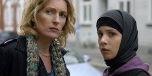 CHP'li Ateş'ten, Bakan Babacan'a Tarot Sorusu