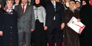 'Çarşaf Açılımı, Siyasetteki Kirlenmenin Bir Aynasıdır'