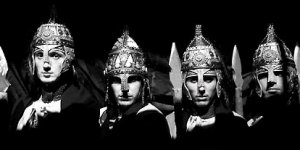 Troya seyirciyle buluştu