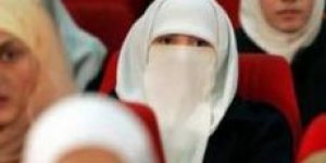 Taciz edilmek istemeyen örtünür!