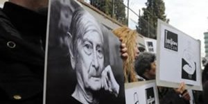 Turhan Selçuk'a veda