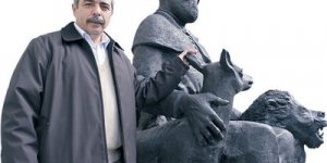 Münafık: İzzettin Doğan Hocaefendi