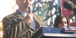 "Şimdiye kadar Aleviler öldürülüyordu, şimdi ise Alevilik öldürülmek isteniyor"