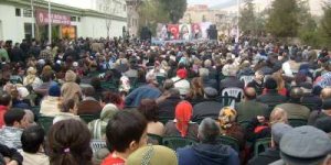 Yamanlar' da aşure etkinliği: Diyanet İşleri lağvedilsin