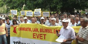 ADANA : Laik Devlet'de Zorunlu Din Dersi Olmaz