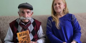 Dersim katliamından sağ kurtulan babasının tanıklıklarını kitaplaştırdı