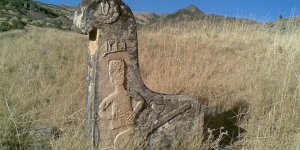 Dersimin tarihi mezar taşları