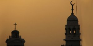 İBB'de Farklı İnançlara Hizmet Edecek 50 Din Görevlisi İşe Aldı