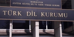 TDK, hala ‘Cemevi, Alevi, Alevilik, Kızılbaş’ tanımlarında bildiğini okuyor