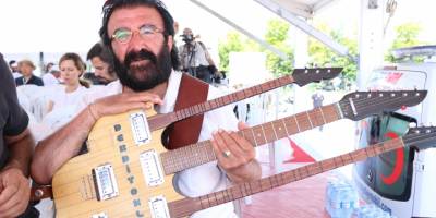 Müzisyen Derdiyok Ali Hakk’a yürüdü