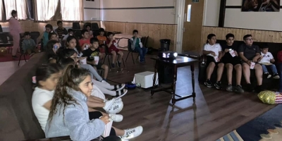 Doncaster Cemevinden çocuklar için sinema ve boyama etkinliği