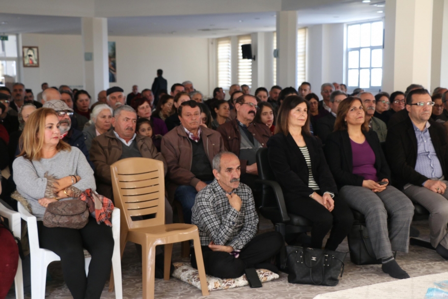 “Şeyh Bedreddin ve Alevilerin mücadele tarihi”paneline yoğun ilgi