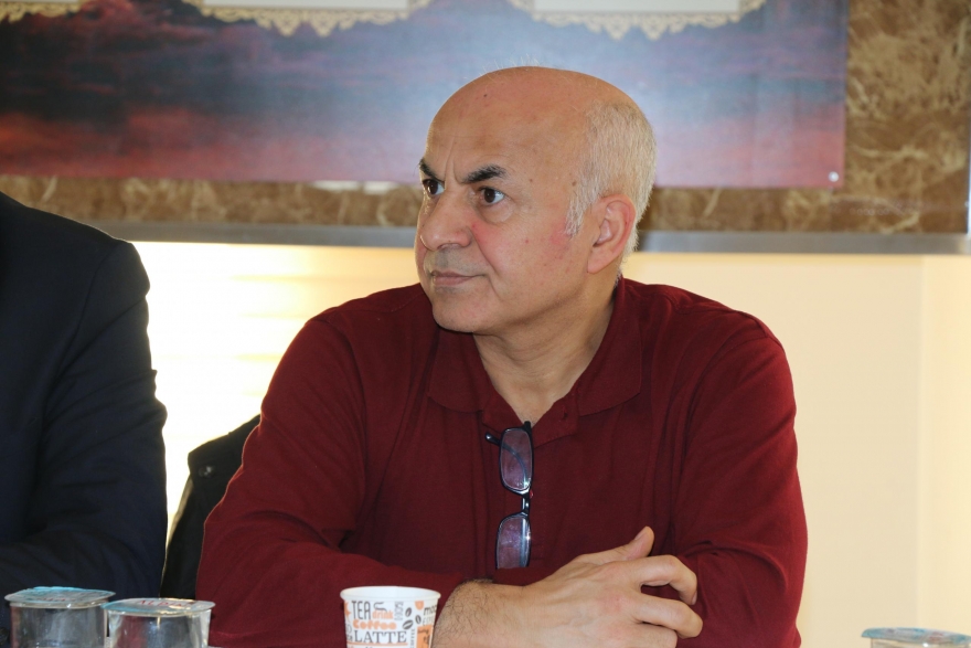 “Şeyh Bedreddin ve Alevilerin mücadele tarihi”paneline yoğun ilgi