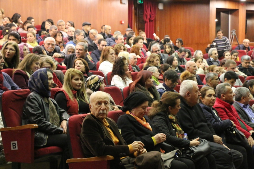 Adana’da ‘Pir Sultan Abdal’ adlı oyun sahnelendi