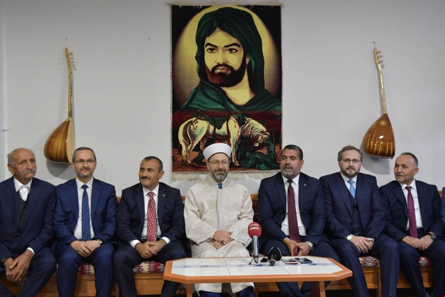  ‘Dört Alevi kurumu liste veriyor, Diyanet de gönderiyor’