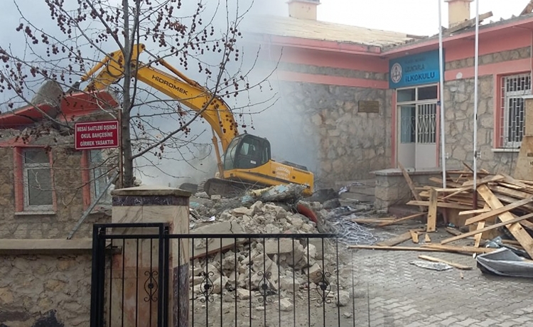 Akbulut ve Geçmez’den o müdüre tepki: Alevilere saldıranlar terfi alıyor