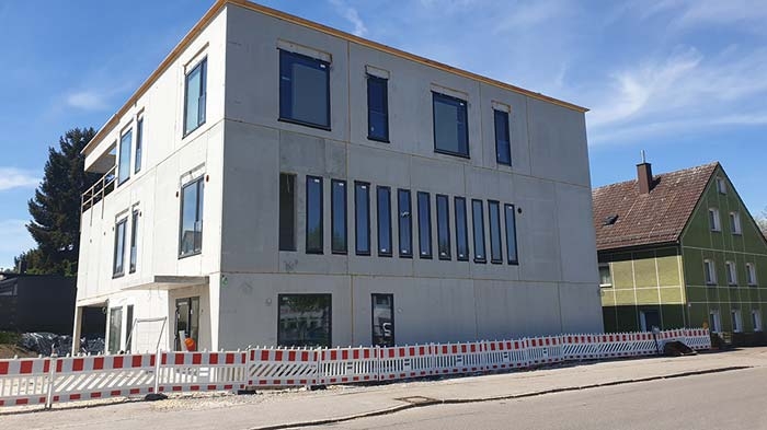 Aleviler, Ulm Alevi Kültür Merkezi/ Cemevinin yeni binasına kavuşuyor