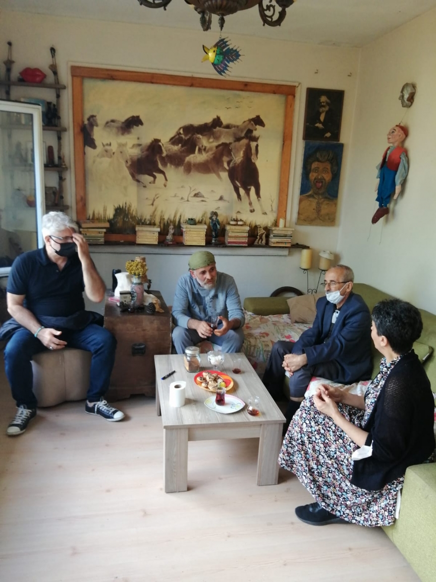 DAD’tan nefret suçuna maruz kalan Cemal Uçarman’a dayanışma ziyareti