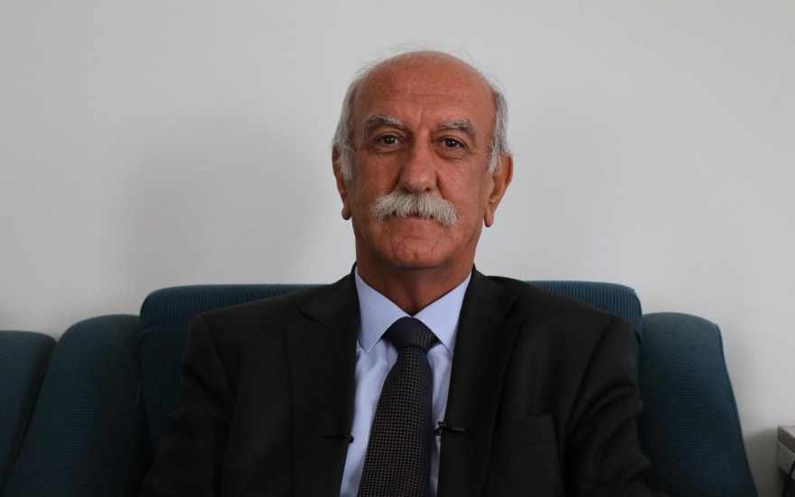 Sarız’da Aleviler için kutsal olan ziyaret alanına yapılan istinat duvarı yıkılıyor