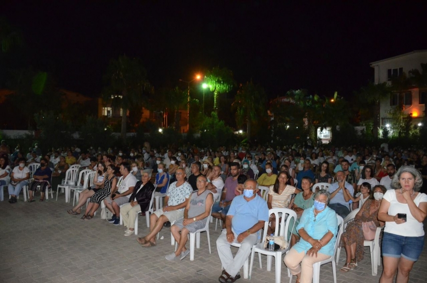 Didim Cemevinin öğrencilere burs desteği konserleri devam ediyor