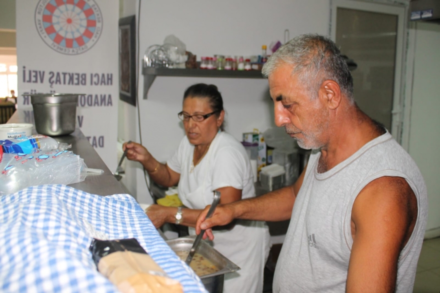 HBVAKV Datça Şubesi’nde aşure lokması pay edildi