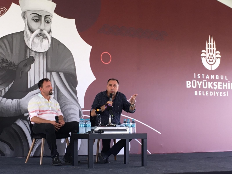 Kapalı bir toplum Sıraçlar: Hakk’a yürüyen can döşeği, yorganı, yastığı ve elbiseleri ile sırlanırdı