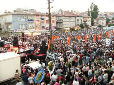 Halkevleri'nin 2 Temmuz anmalarında binler buluştu