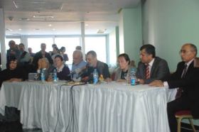 Aydınlardan 'birlik' çıkışı