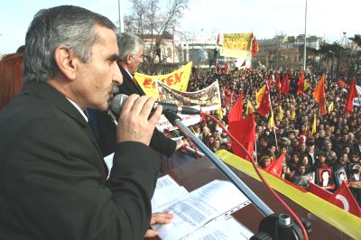 Alevilerden hükümete mitingli protesto