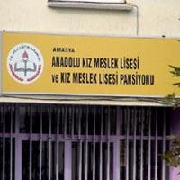 Amasya'da türbanlı eğitim