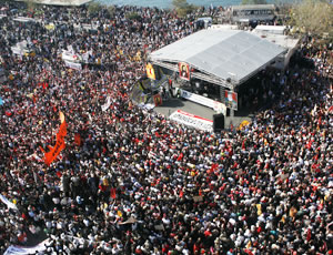 "Alevi Partisi İstemiyoruz, Sol-Sosyal Demokrat Hareket Büyümeli"