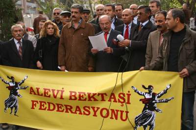 Başbakanlık önünde 'Alevi' eylemi