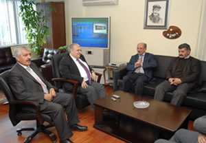 "Aleviler'in Haklı Talepleri Yerine Getirilmelidir"