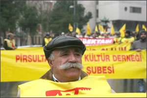 Aleviler Kadıköy'de miting düzenleyecek 