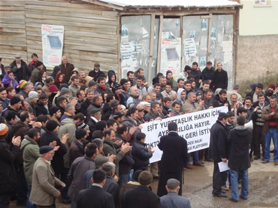 Devlet memurluğundan men edilen doktor, yargıya başvurdu