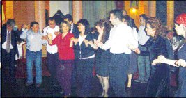 Arguvanlılar hasret giderdi