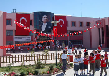 Alevi Olduğumuz için mi İşten Çıkarılıyoruz?