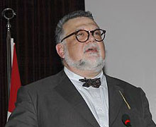 Prof. Şengör'e YÖK baskısı
