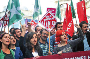 Başbakan'a tepki alternatif açılış