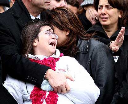 "Ordudaki Alevileri fişliyorlar. Hep alevi subayları içeri alıyorlar"