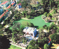 Yıldız Parkı'nda içki gece var, gündüz yok!